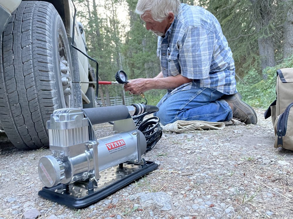 VIAIR Air Compressor 450PRV Portable compressor Review TrailMeister